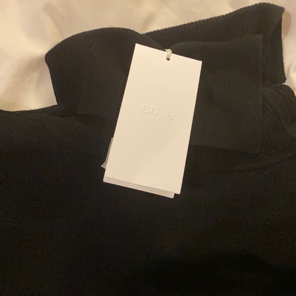 Hugo Boss Sweater Cape